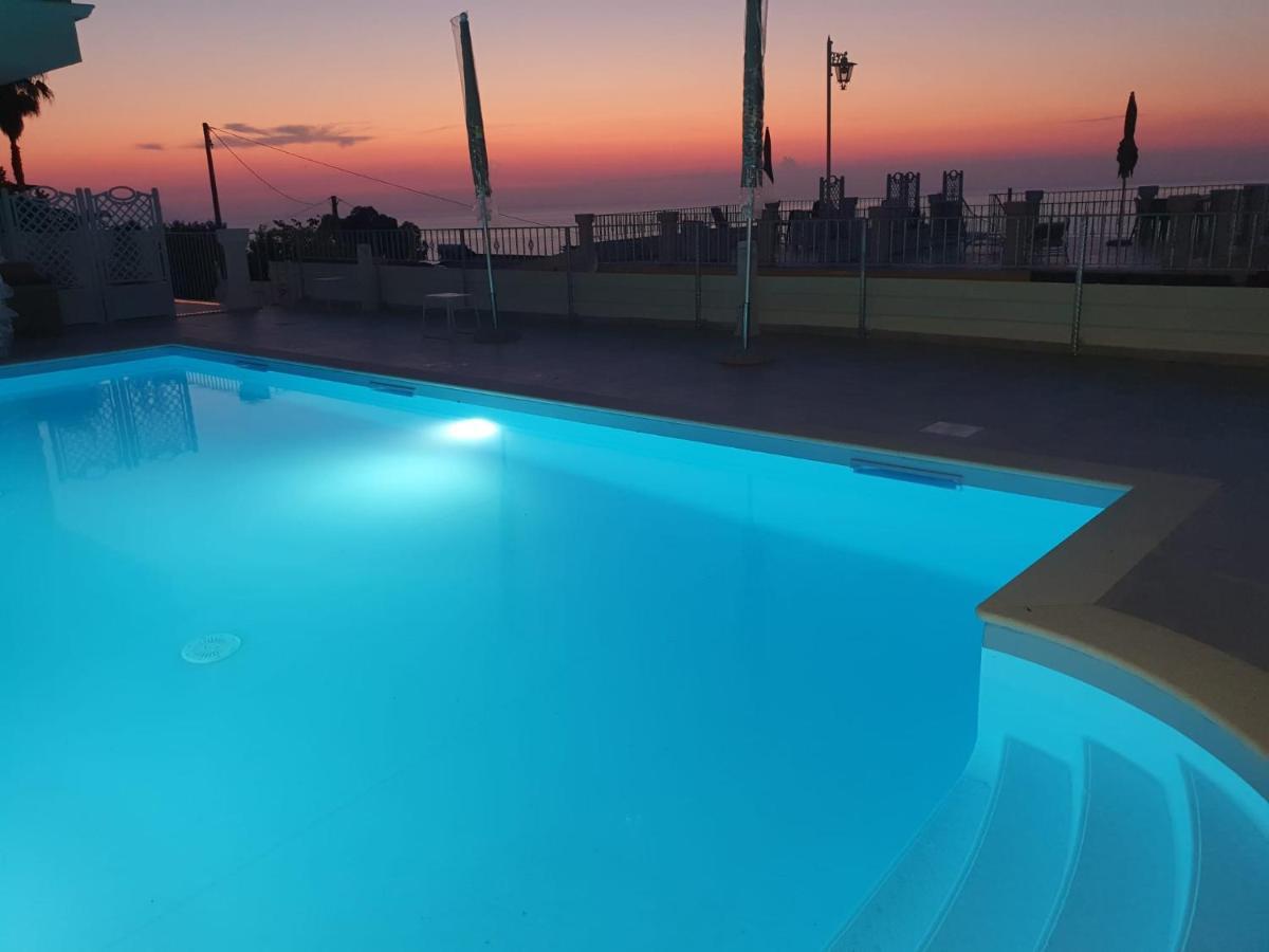 Appartamenti Borgo Panoramico N 9 Tropea Εξωτερικό φωτογραφία